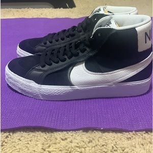 Nike SB Zoom Blazer Mid Premium Shoes
